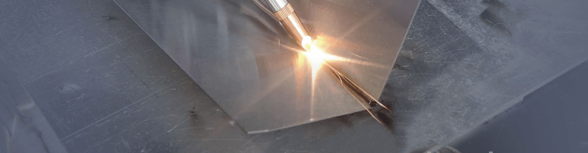 Лазерная сварка/очистительная машина